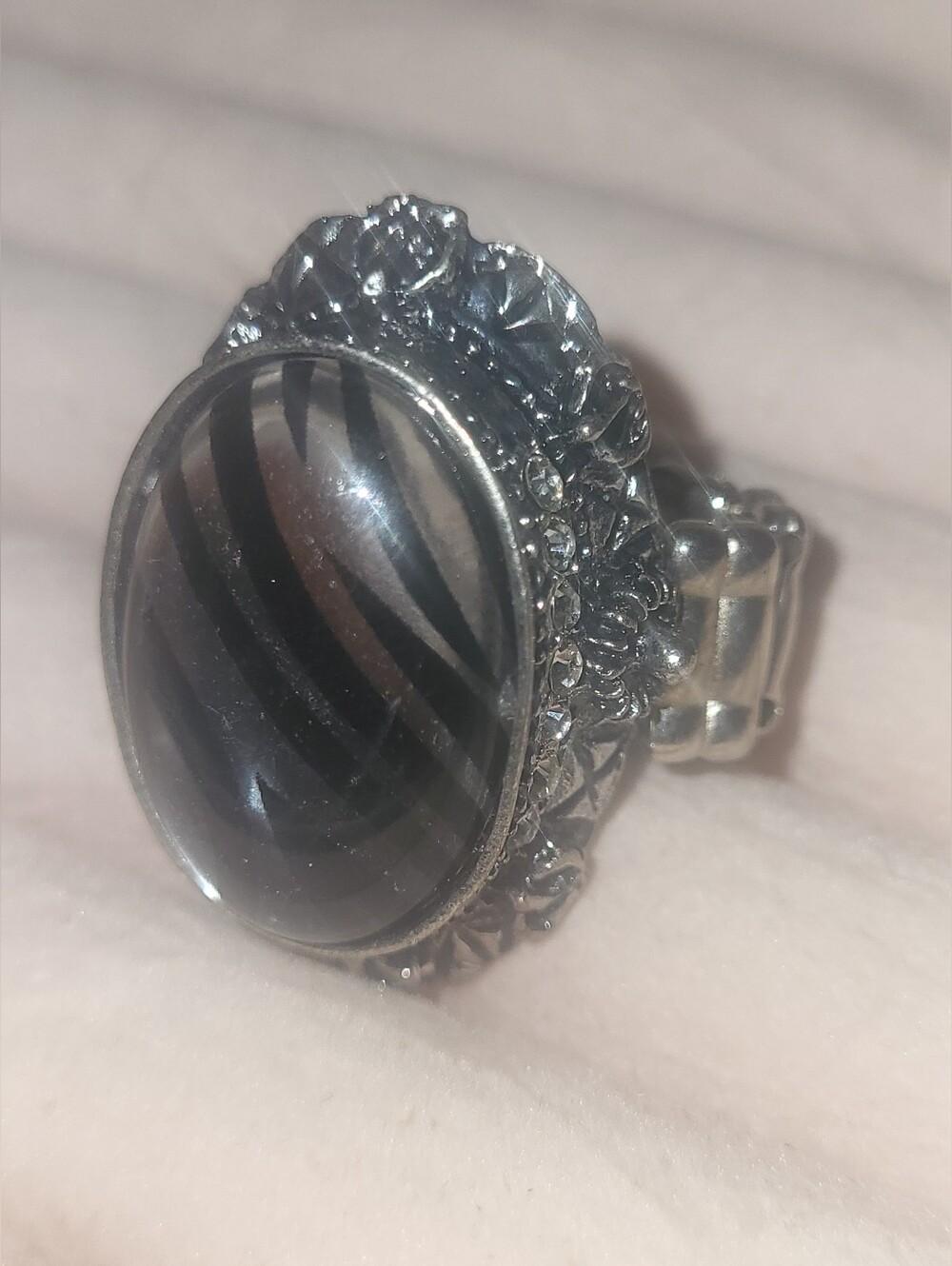 Paparazzi "Zebra Zen" Stretchy Statement Ring  Vintage Vault Retired Style